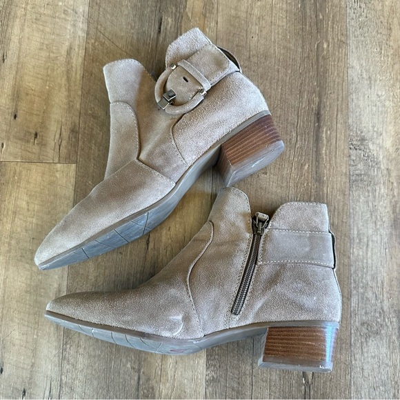 Aquatalia Fiamma Tan Ankle Boots - Picture 4 of 11